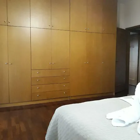 Villa Lux & Zen PalaiónTsiflíkion